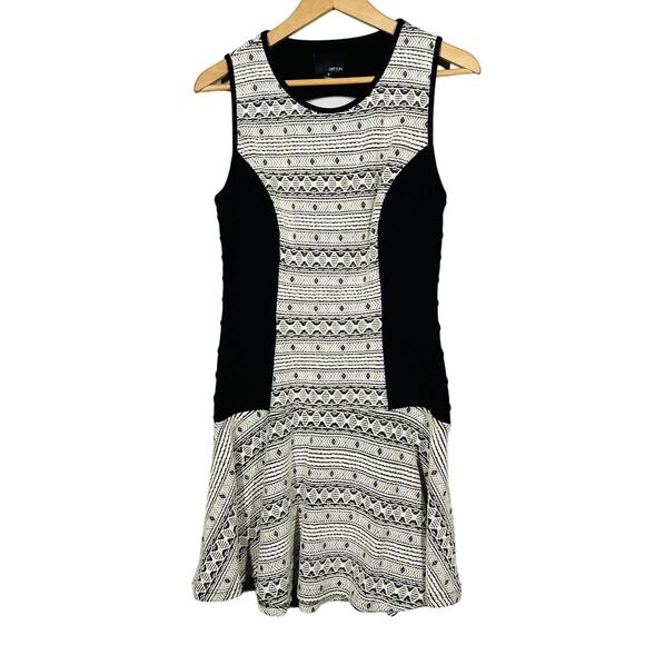 Greylin Knit Fit & Flare Dress Sleeveless SW Stretch Black White - S - Picture 1 of 4
